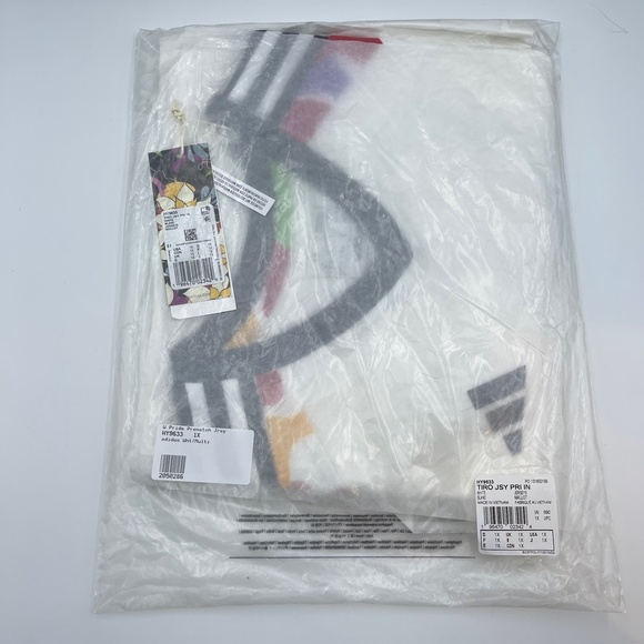 NEW BNWT Adidas Women's Pride Prematch Jersey size 1X (Plus Size) (HY9633) - Picture 5 of 6